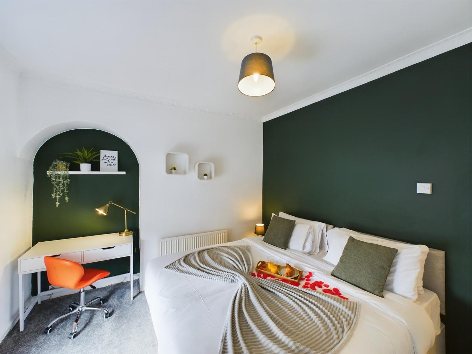 Charming Apartments - Cosy Retreat - Short Drive To City Centre - Free Parking Liverpool Exterior foto